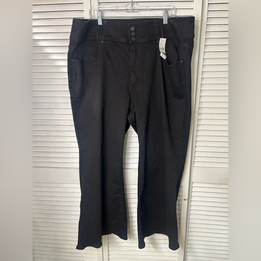 Lane Bryant Flare Short Ultra High Rise Jeans Size 22S